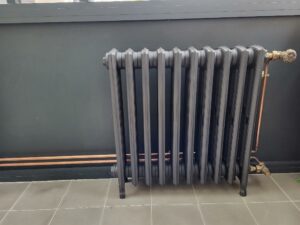 Nous installons des radiateurs en fonte