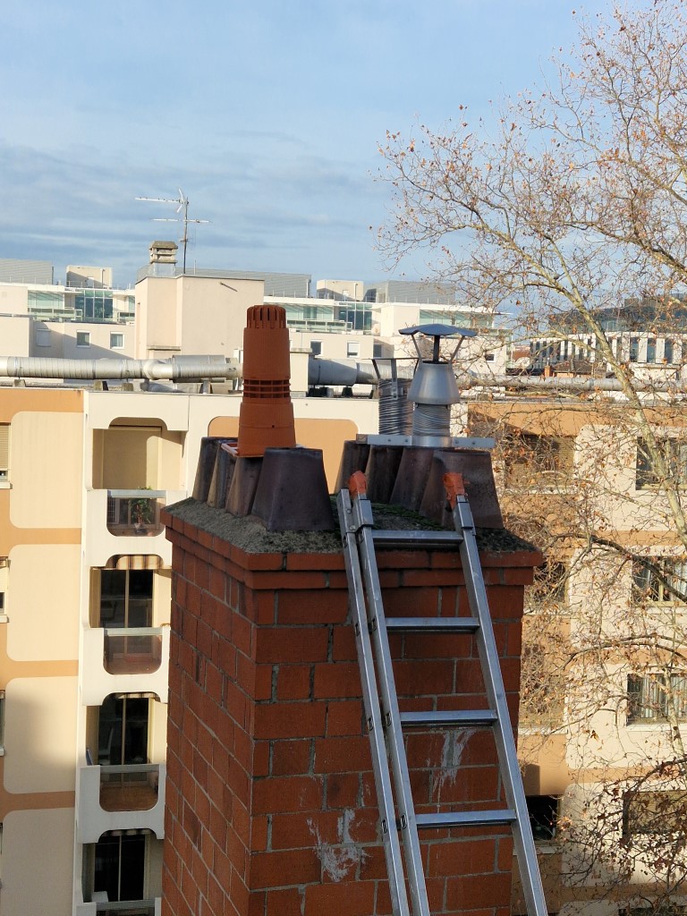 Chaudière à condensation avec conduit de cheminée - Rhône