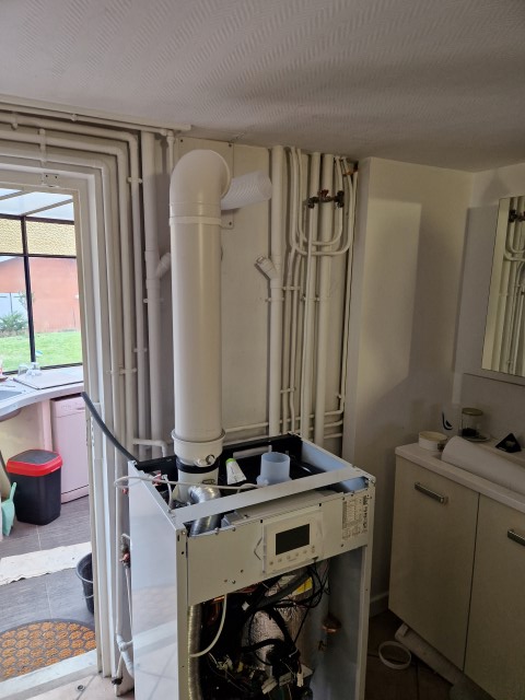 installation chaudière Frisquet Chaudière Frisquet Rillieux la Pape